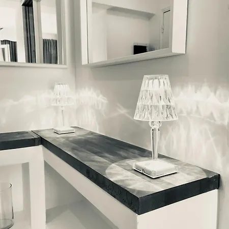 Des Pins Apartament *