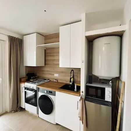 Apartment Des Pins Antibes