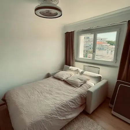 Apartment Des Pins *